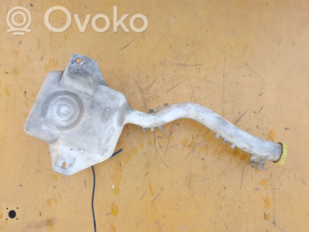 Zbiornik płynu do spryskiwaczy szyby przedniej / czołowej   YC15130018AA