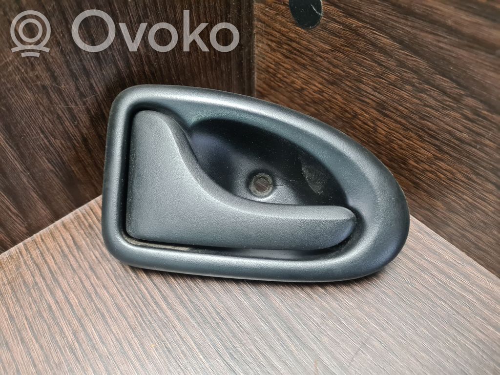 Renault Master II Klamka wewnętrzna drzwi 