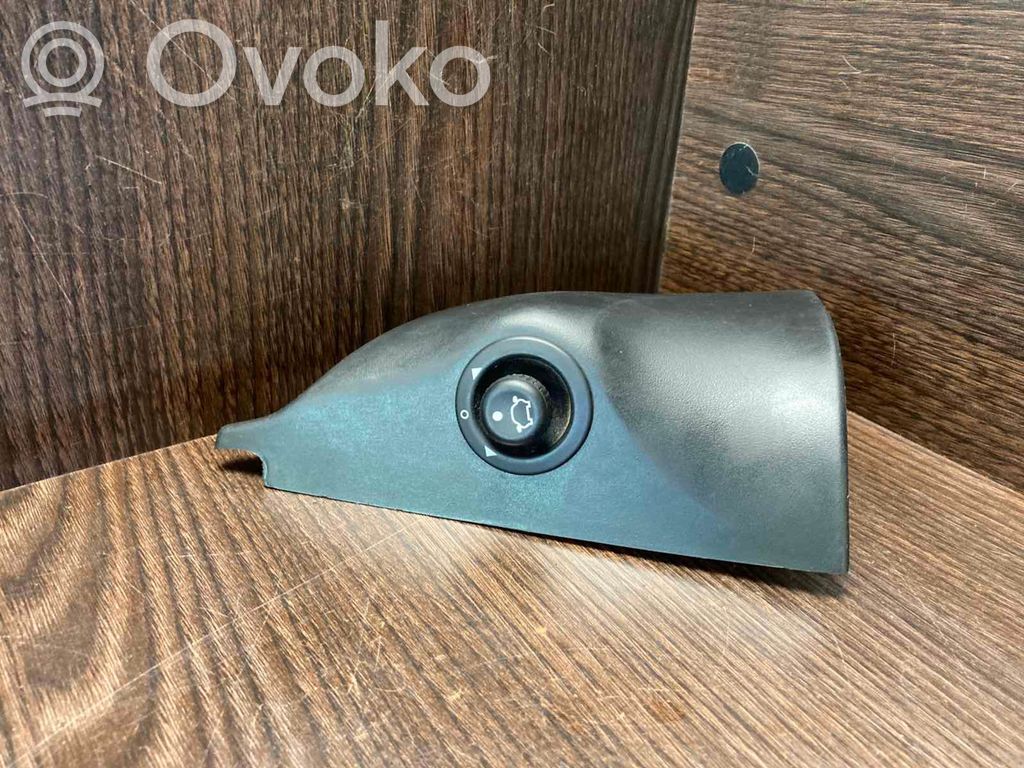 Ford Focus Wing mirror switch 