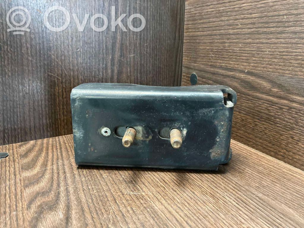 Iveco Daily 35 - 40.10 Engine mount bracket 