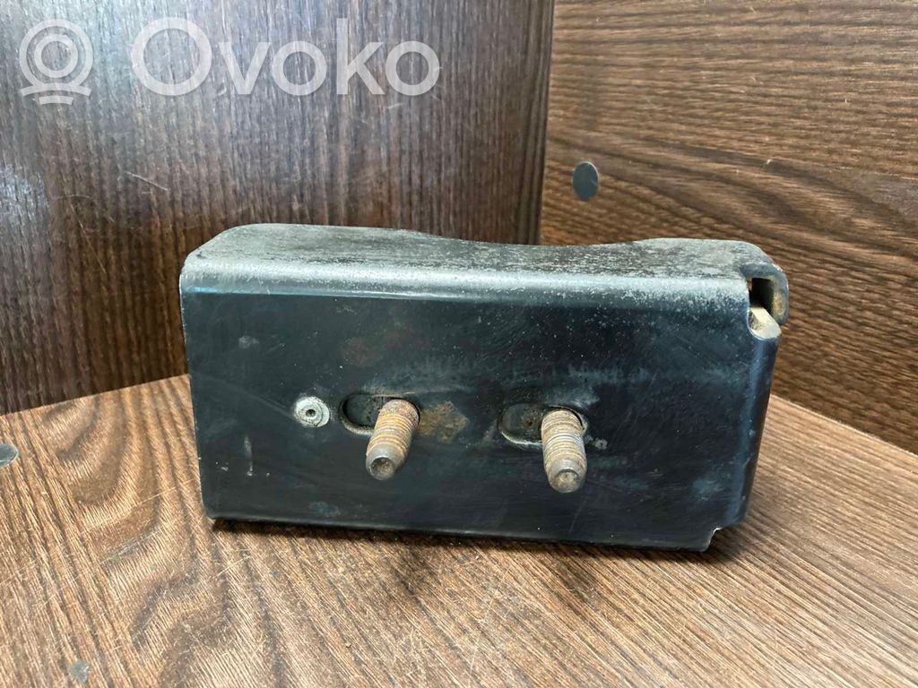 Iveco Daily 35 - 40.10 Engine mount bracket 
