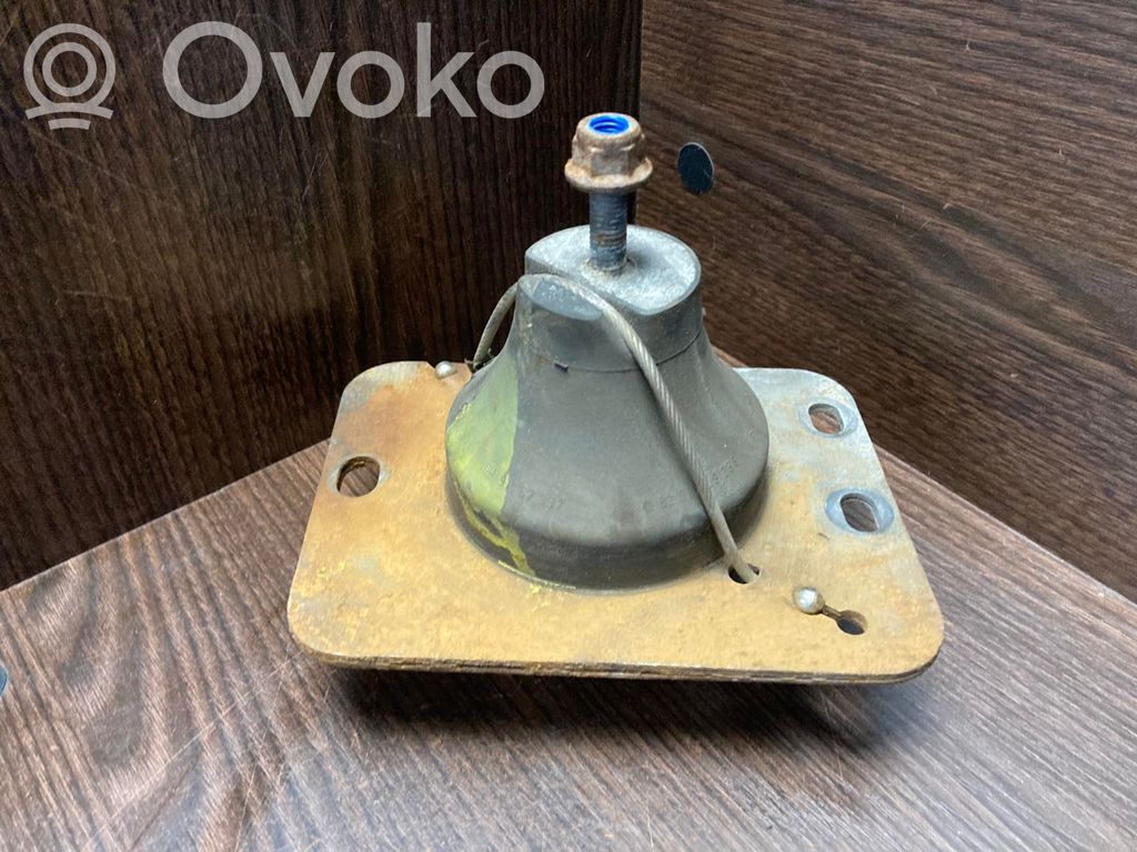 Renault Master II Engine mount bracket 