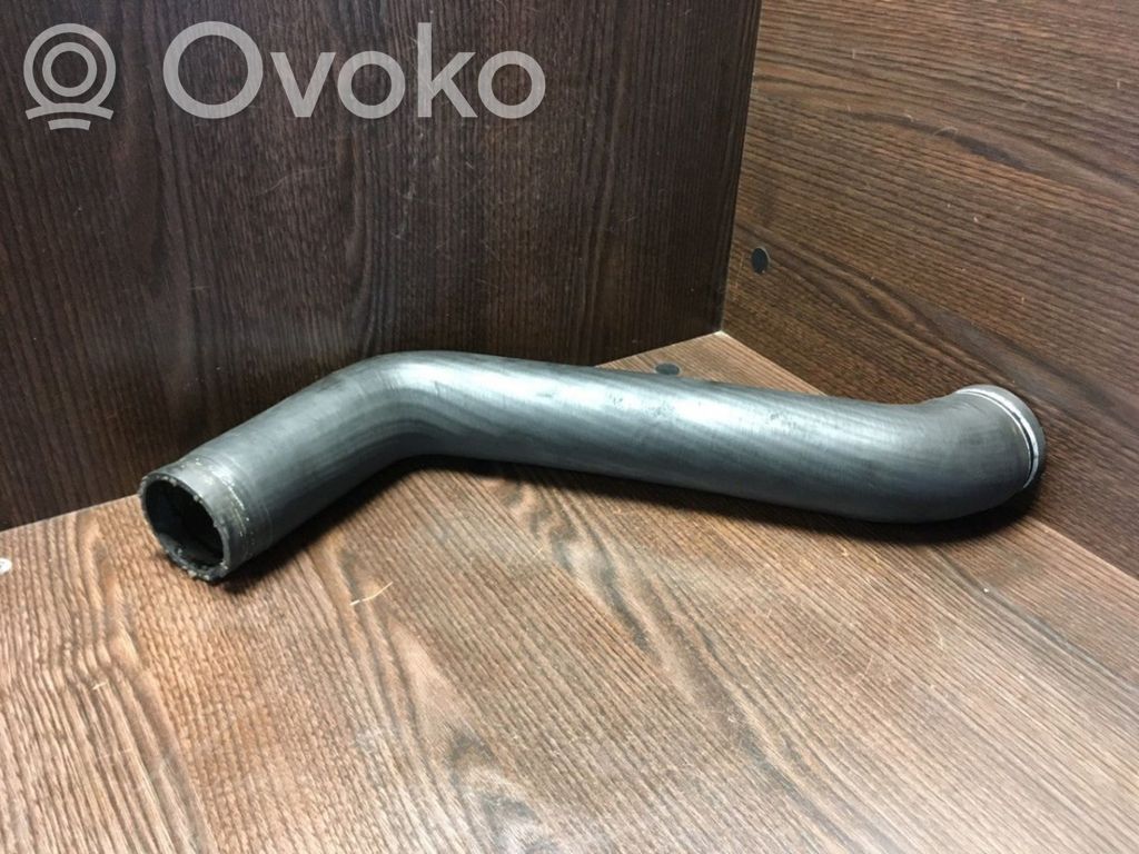Iveco Daily 5th gen Coolant pipe/hose 