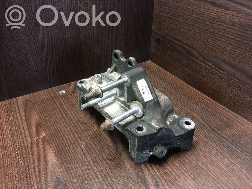 Fiat Fiorino Gearbox mounting bracket 