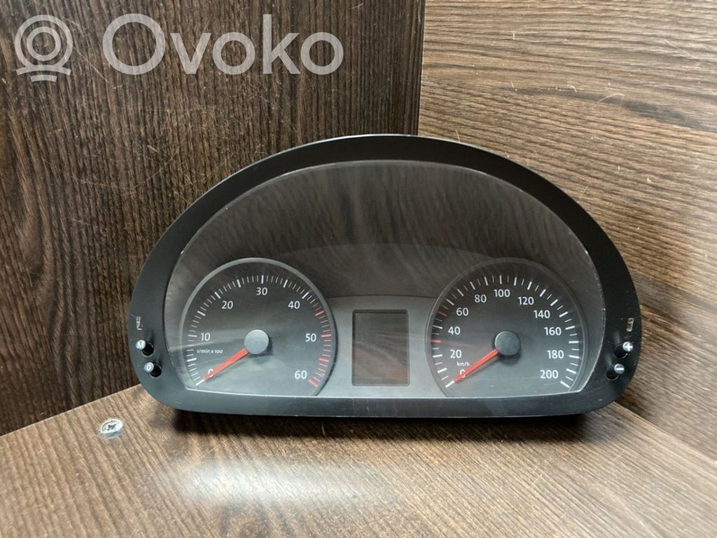 Volkswagen Crafter Licznik / Prędkościomierz 