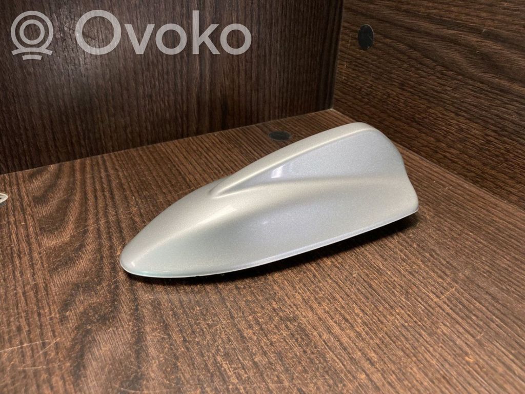 Volvo V50 Osłona anteny dachowej GPS 