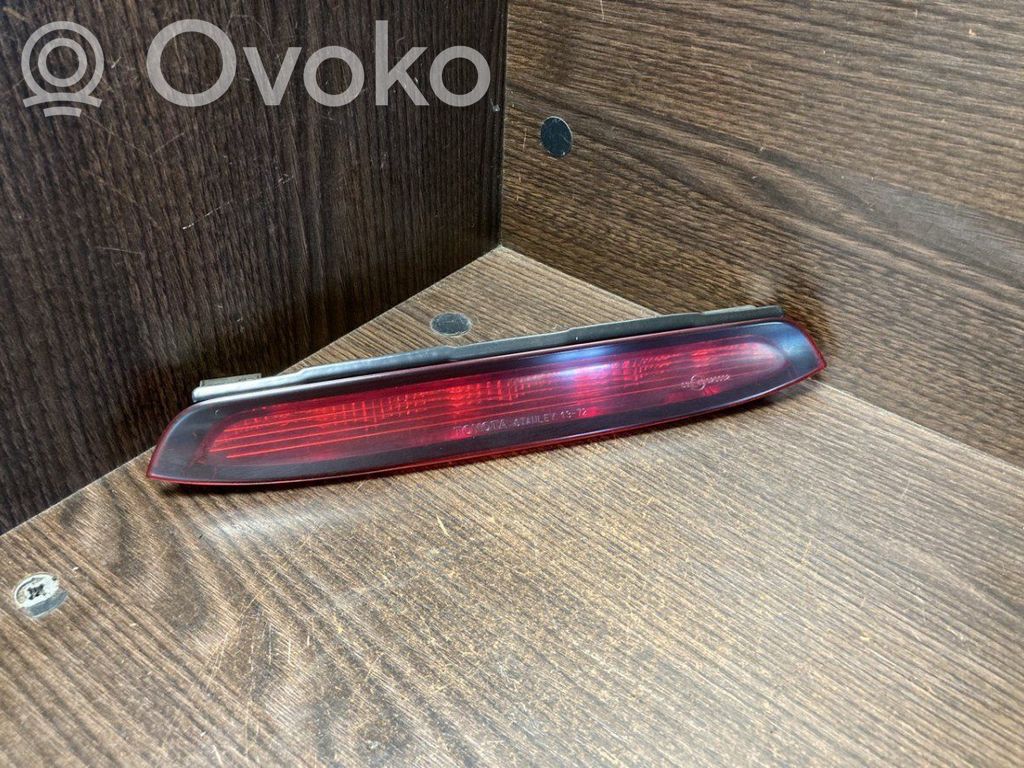 Toyota Corolla Verso E121 Third/center stoplight 