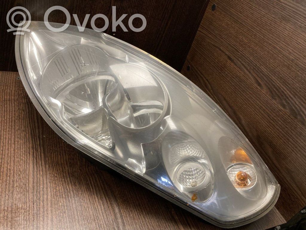 Renault Master III Headlight/headlamp 