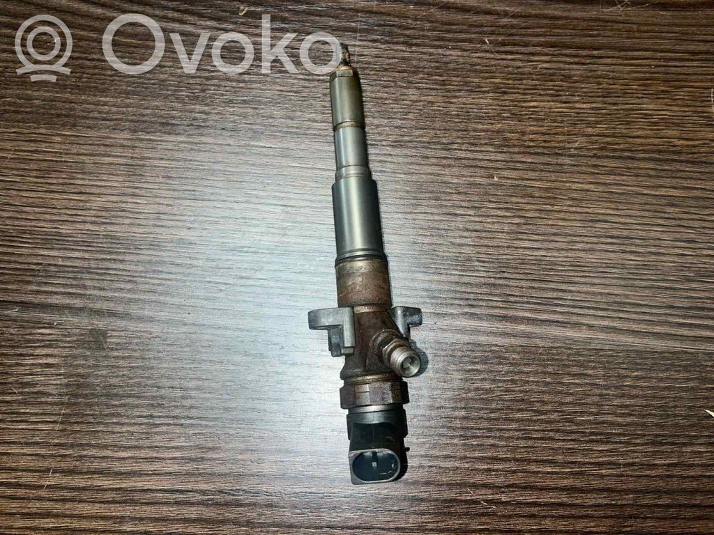 BMW 5 E60 E61 Fuel injector 