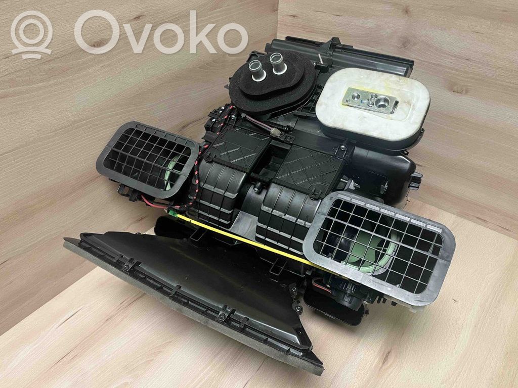 Renault Trafic III (X82) Scatola climatizzatore riscaldamento abitacolo assemblata 