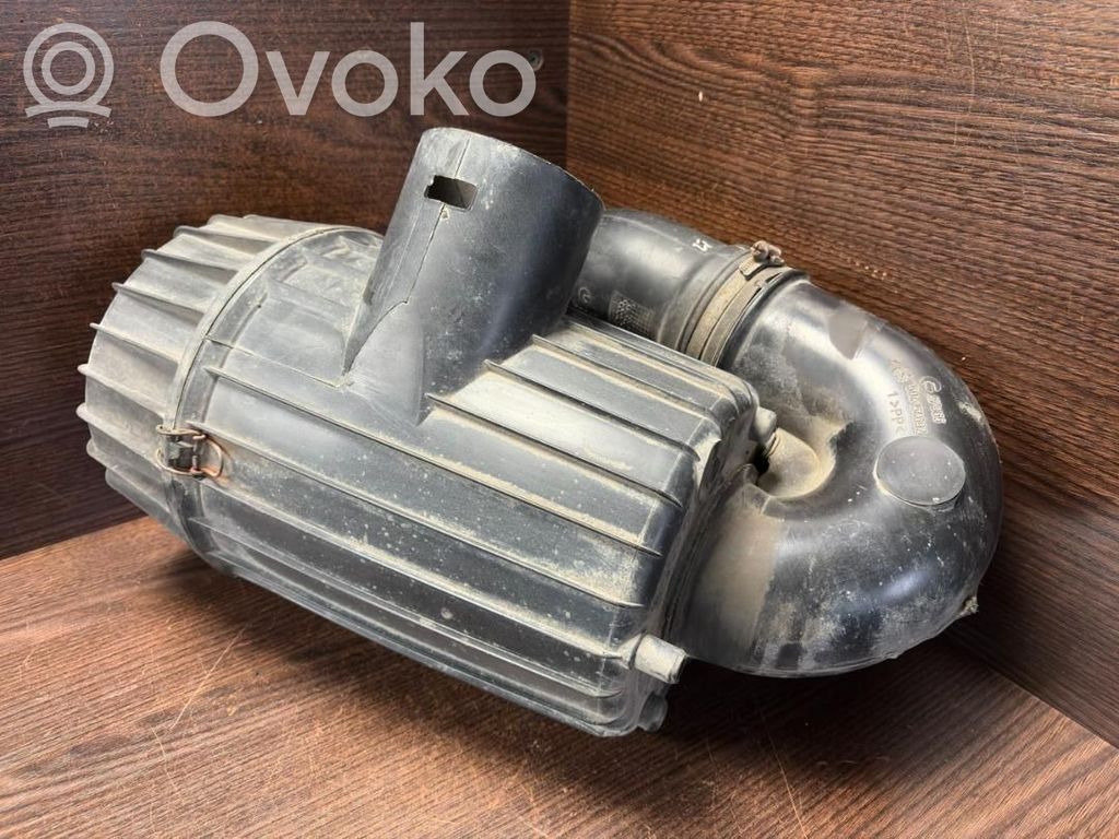 Iveco Daily 3rd gen Air filter box 