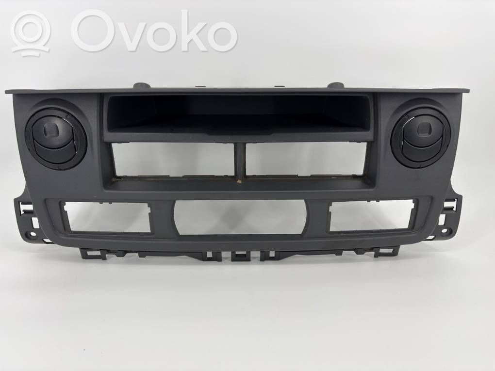 Panelis   8200188999,8200188999,R6231S020,R6231S300