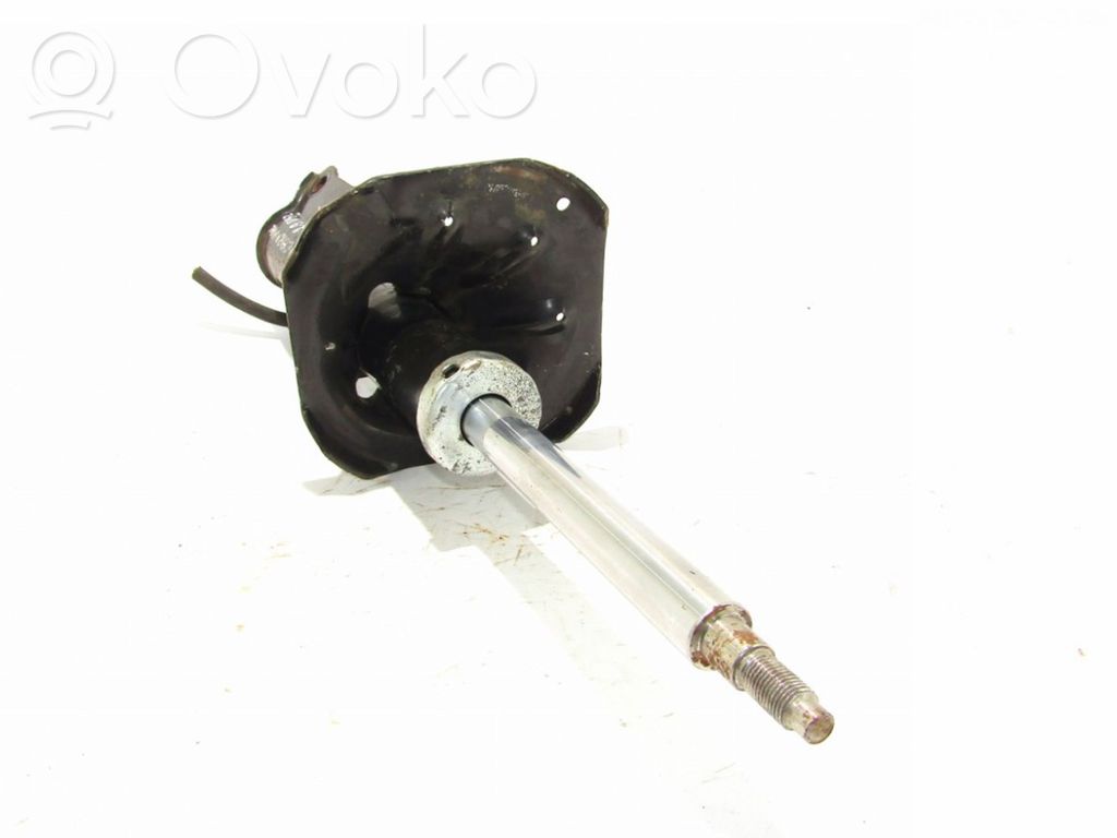 Front shock absorber/damper   NRA