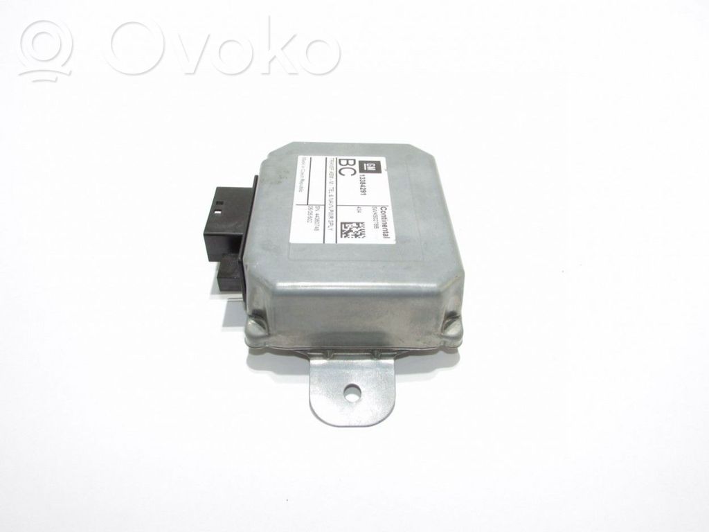 GPS navigation control unit/module   13384291,44360748,5WK50278B