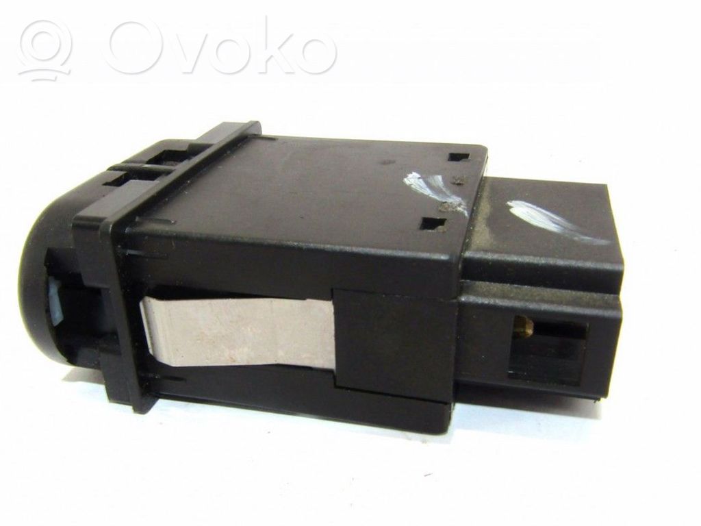 Volkswagen Sharan Windscreen/window heater switch 