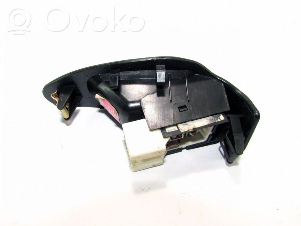 Subaru Legacy Electric window control switch 