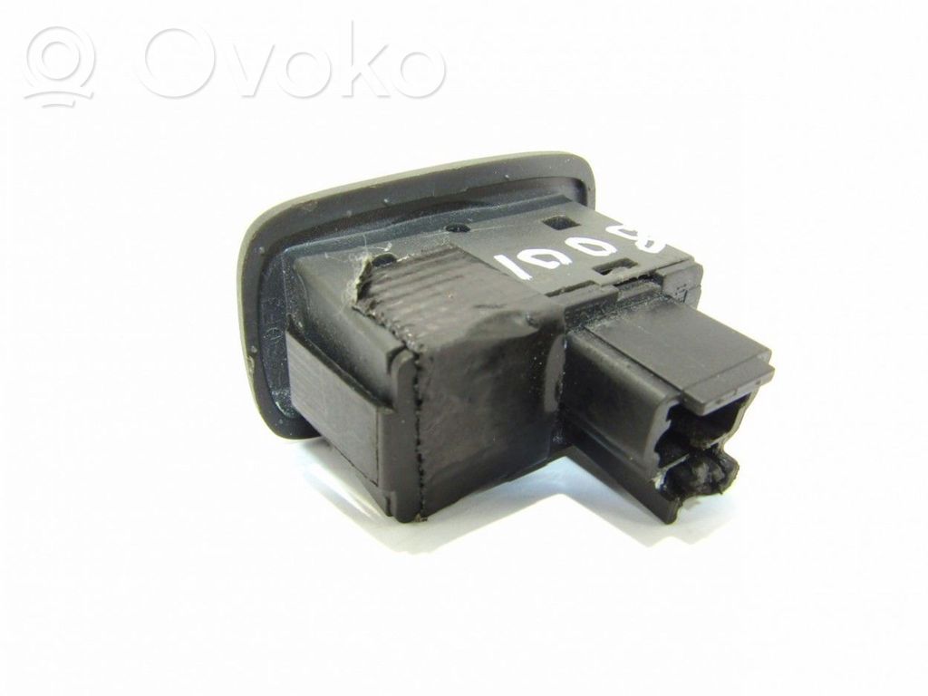 Electric window control switch   96326947ZF