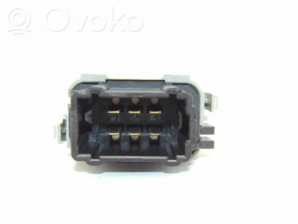 Renault Clio III Electric window control switch 