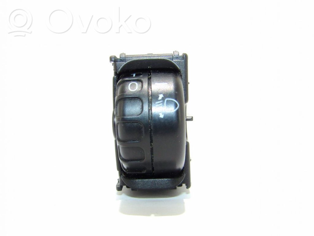 Toyota Yaris Headlight level height control switch 