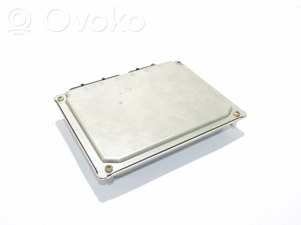 Volkswagen PASSAT B5 Engine control unit/module 