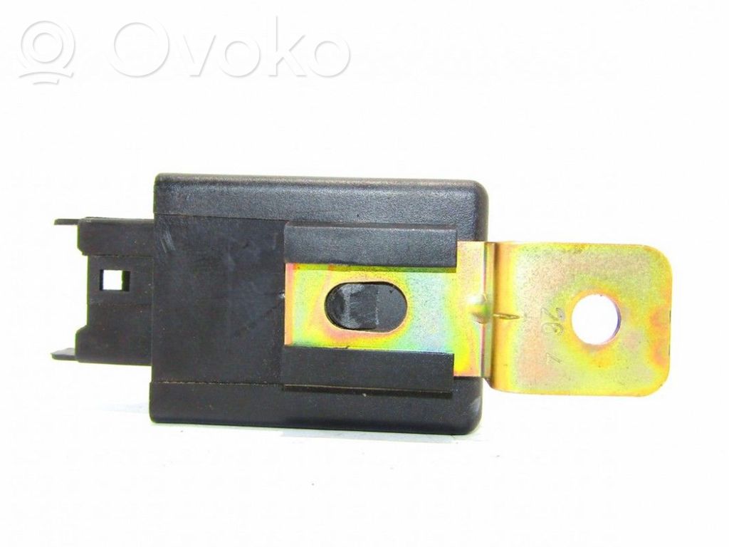 Sonstige Relais   3870082A00