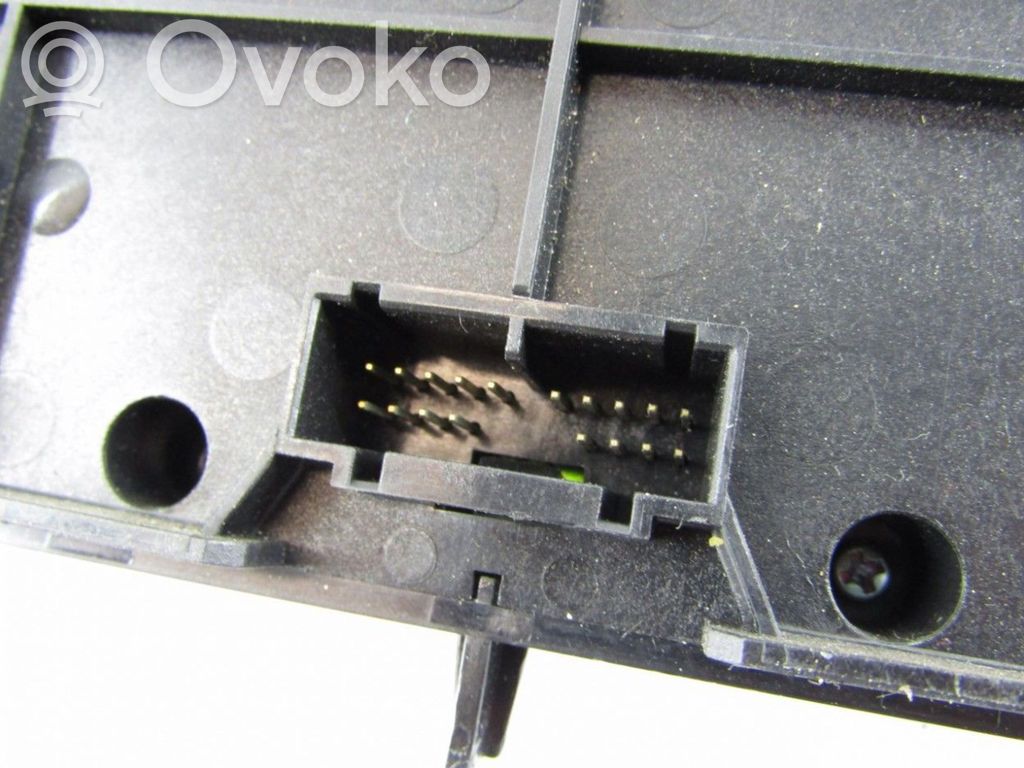 Land Rover Freelander 2 - LR2 Panel klimatyzacji 