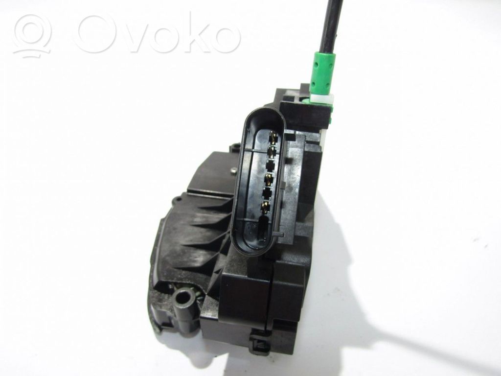 Ford Fiesta Zamek drzwi tylnych 