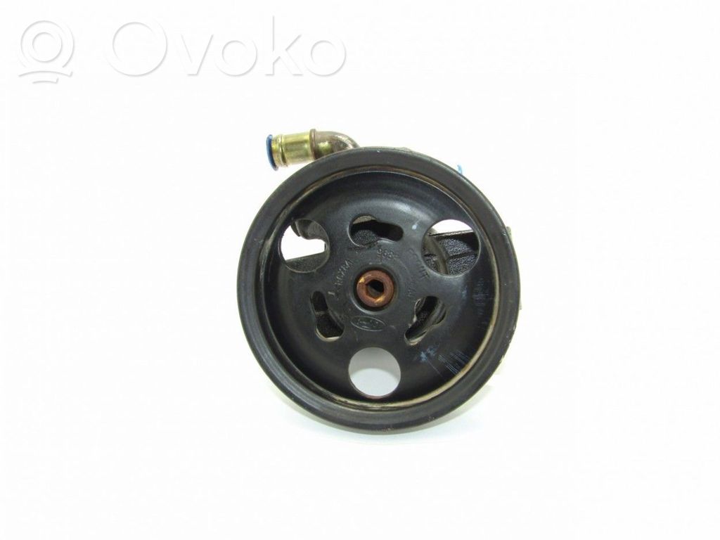 Ohjaustehostimen pumppu   1KD0403