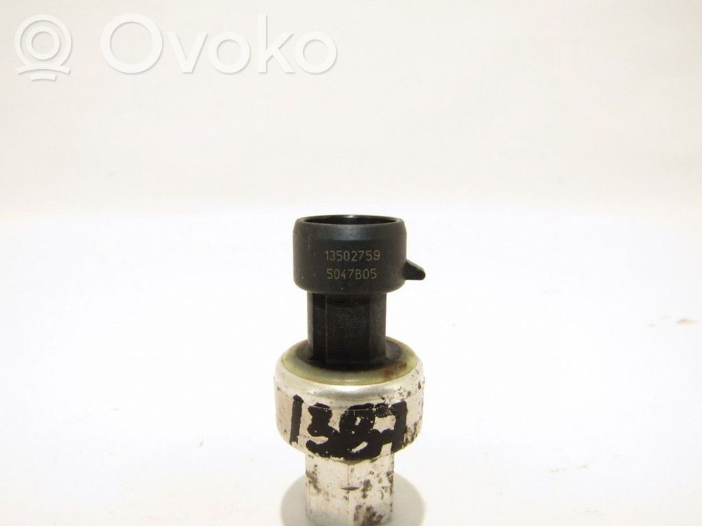 Oil pressure sensor   13502759