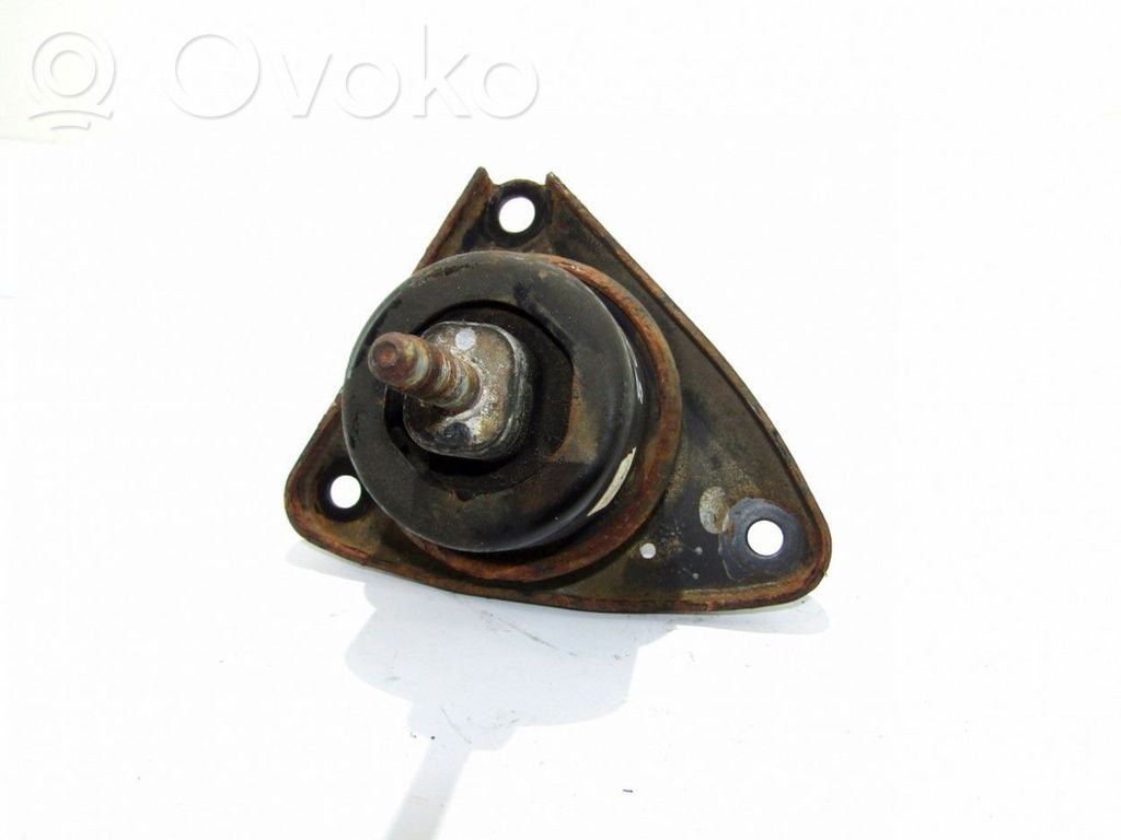 Engine mount bracket   218121H300