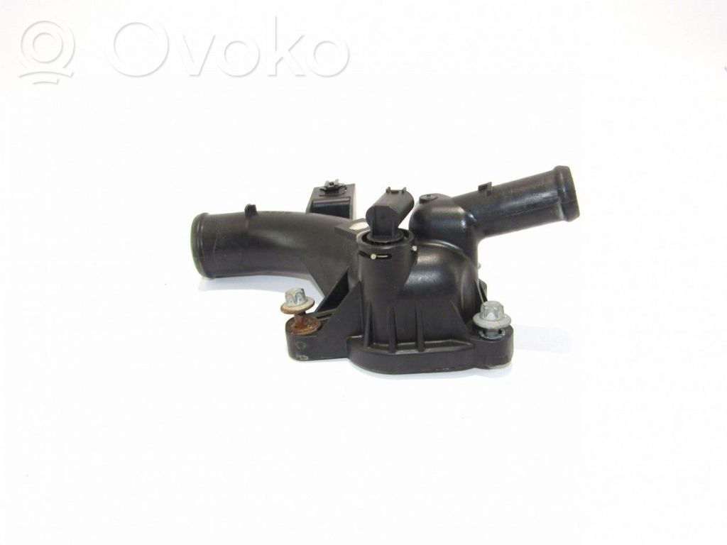 Engine coolant pipe/hose