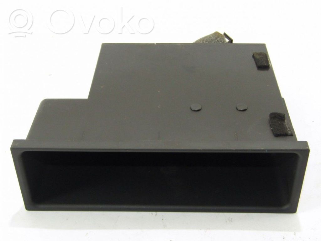 Autres unités de commande / modules   8E0857925D