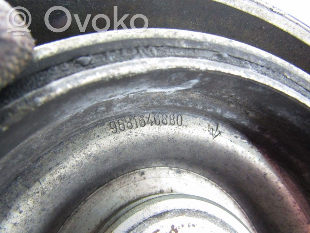 Crankshaft pulley   9681640880