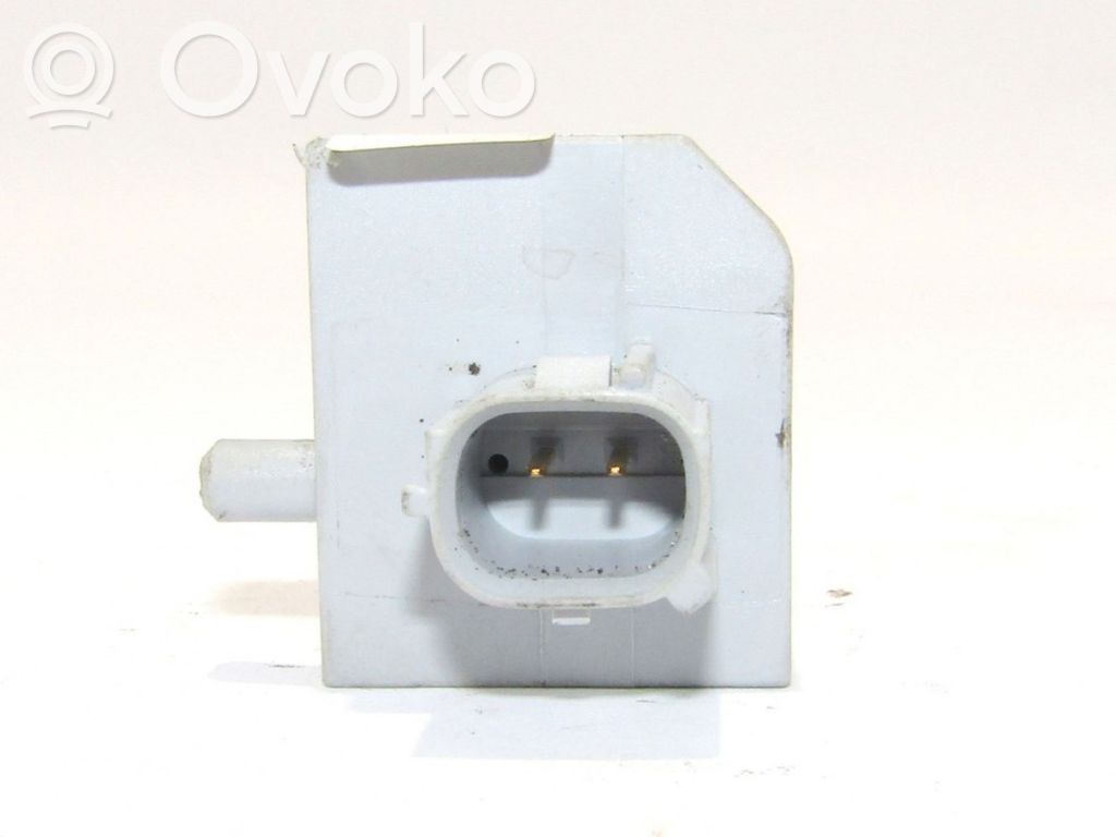 Suzuki Swift I Airbagsensor Crashsensor Drucksensor 