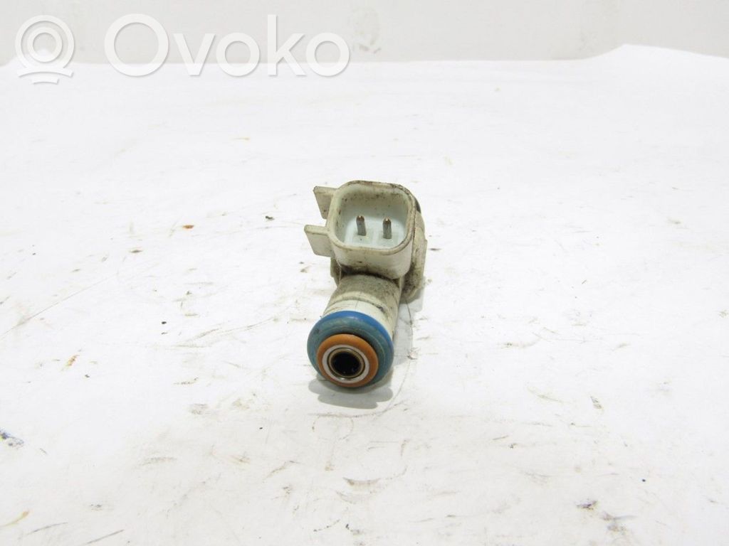 Inyector de combustible   0280156010