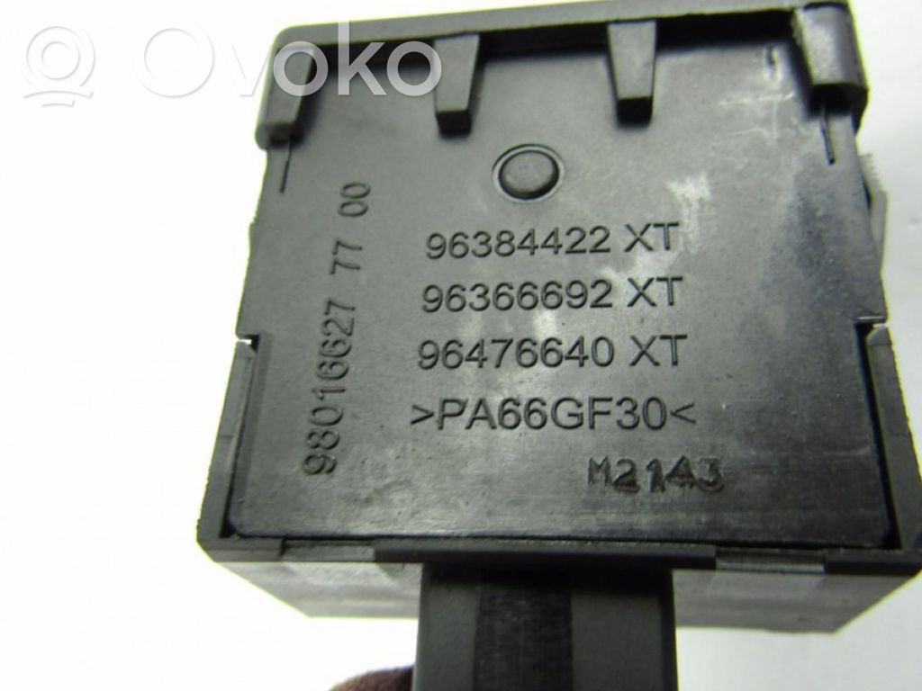 Peugeot 508 Headlight level height control switch 