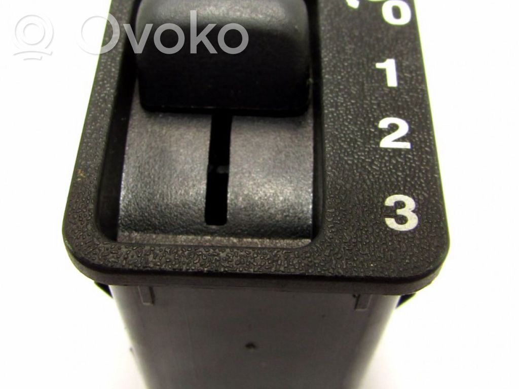 Land Rover Freelander Headlight level height control switch 