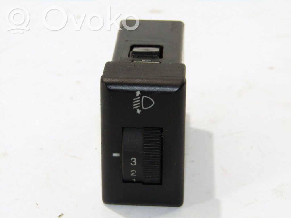 KIA Carnival Headlight level height control switch 