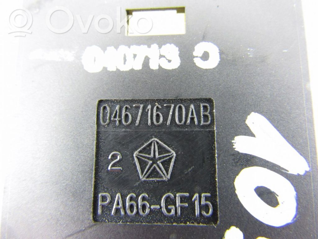 Windscreen/window heater switch   04671670AB
