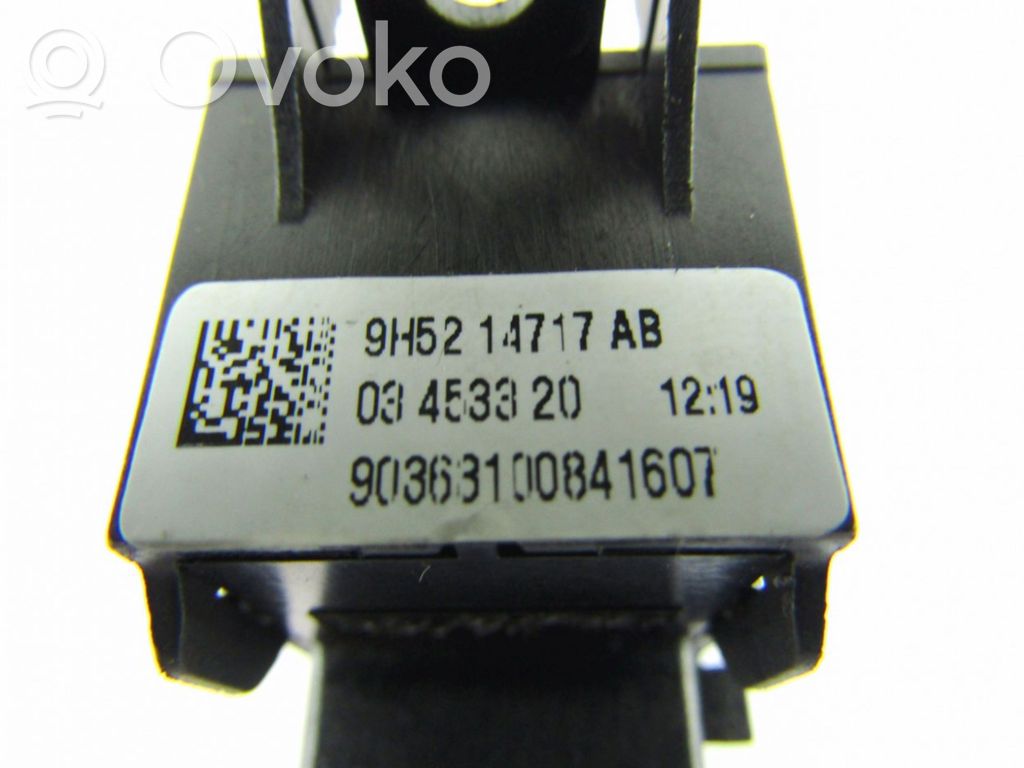 Electric window control switch   9H5214717AB