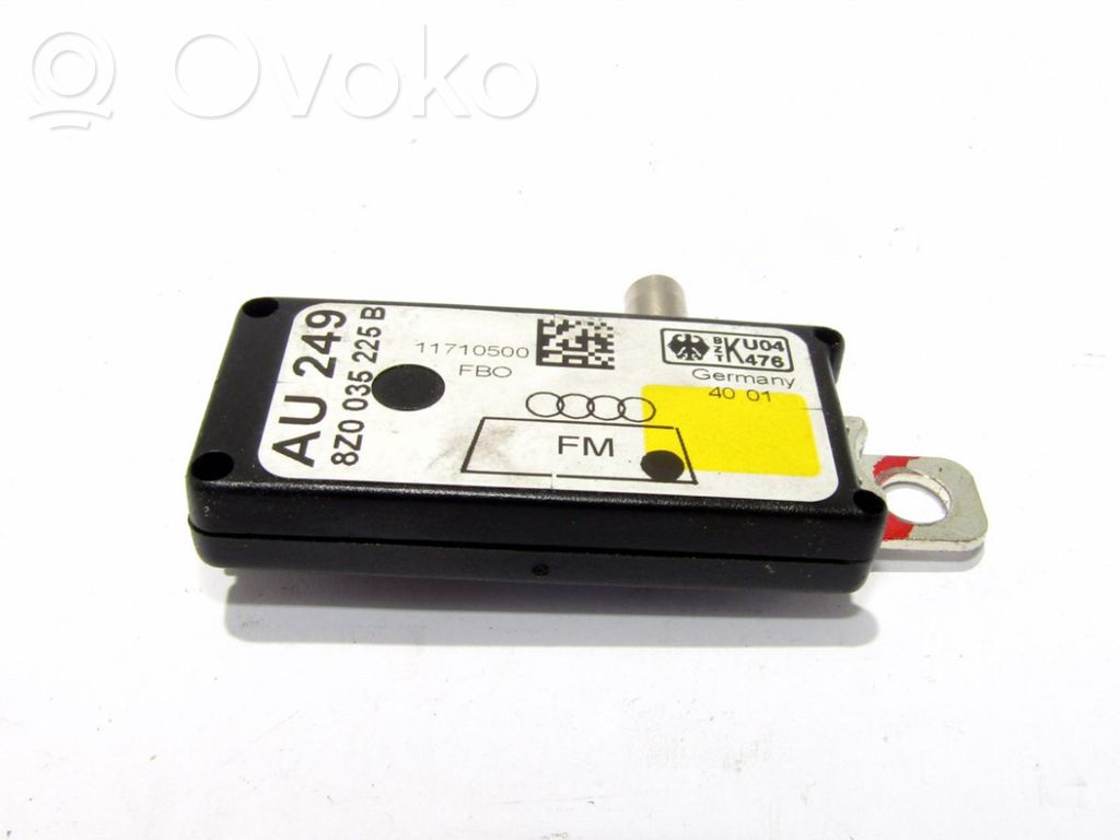 Audi A2 Antenos stiprintuvas 