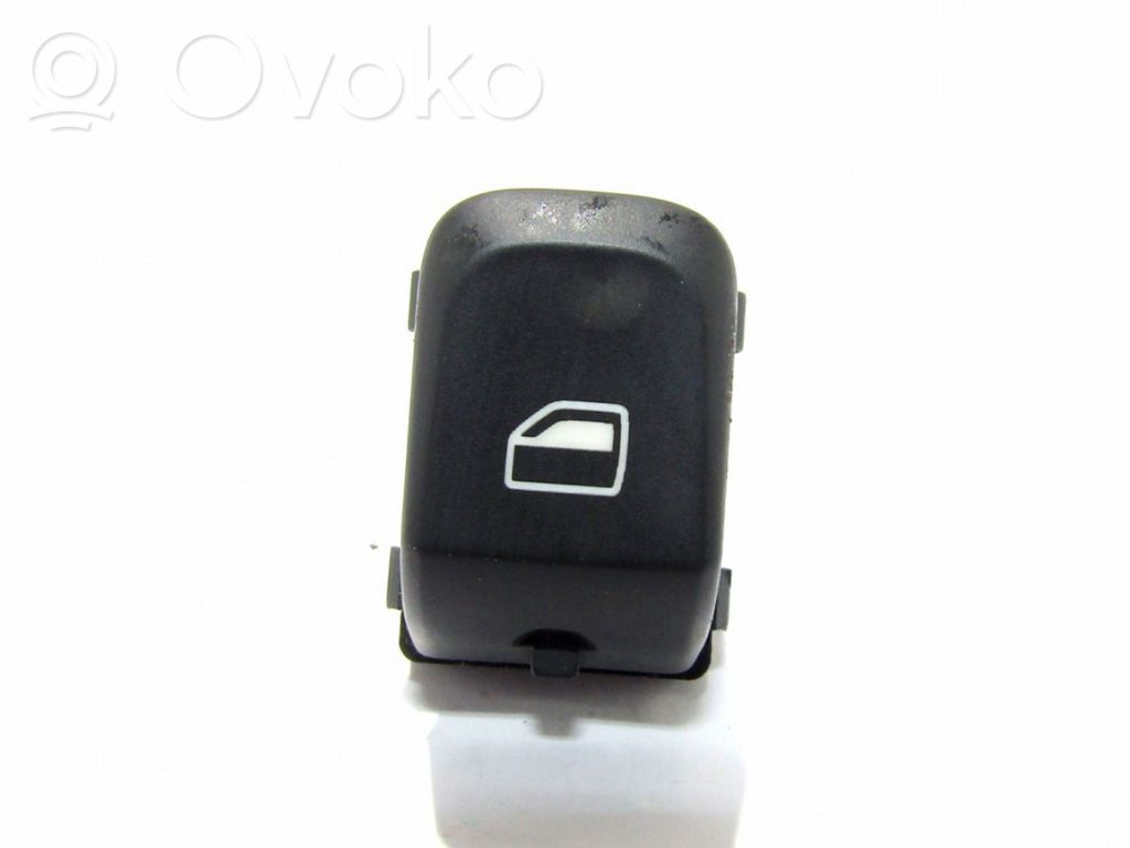 Audi Q3 8U Electric window control switch 