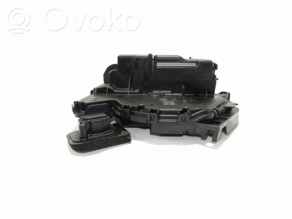 Front door lock   C55TC837015