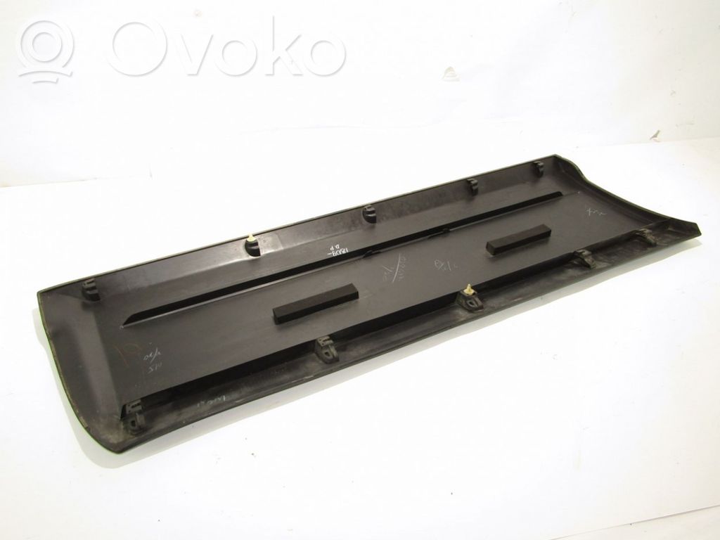 Listwa drzwi   5727A036