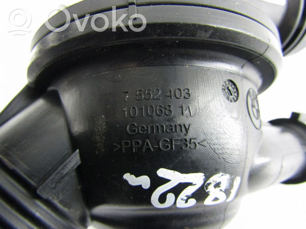 BMW 1 E82 E88 Termostato korpusas 