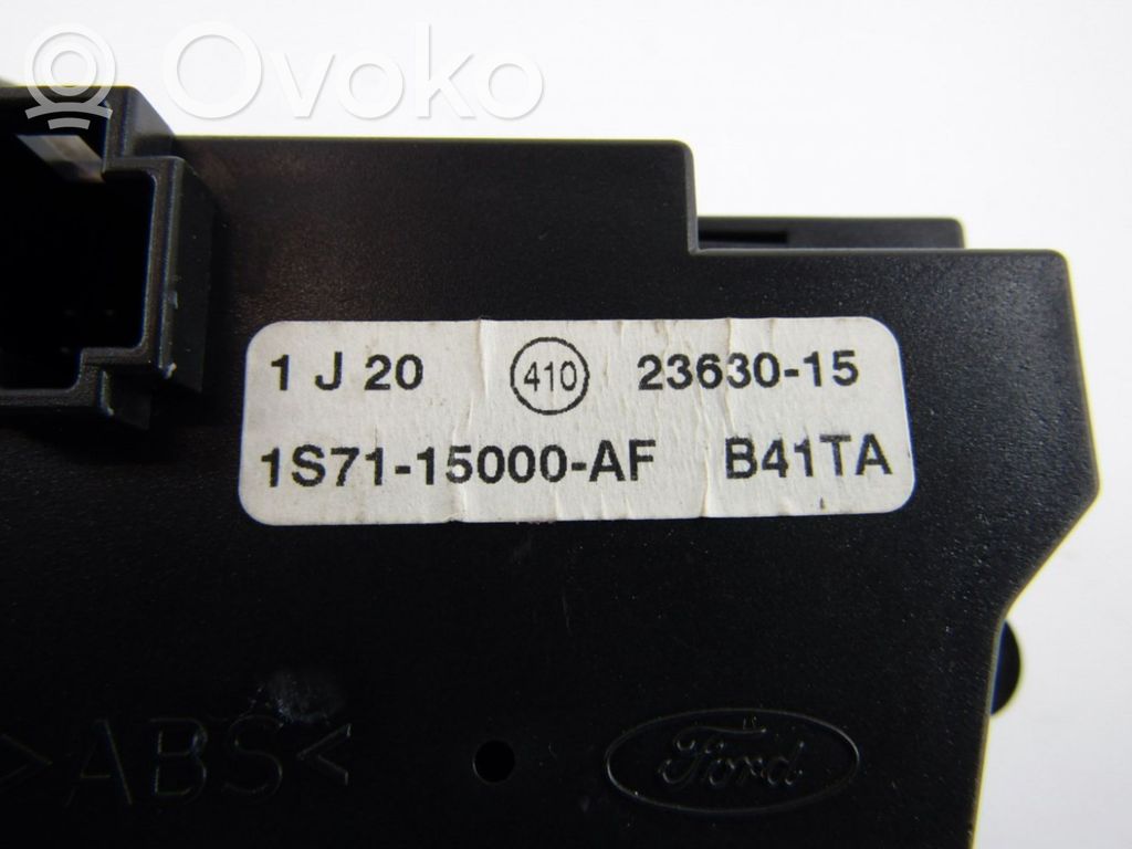 Uhr   1S7115000AF