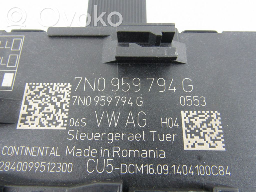 Muut ohjainlaitteet/moduulit   7N0959794G