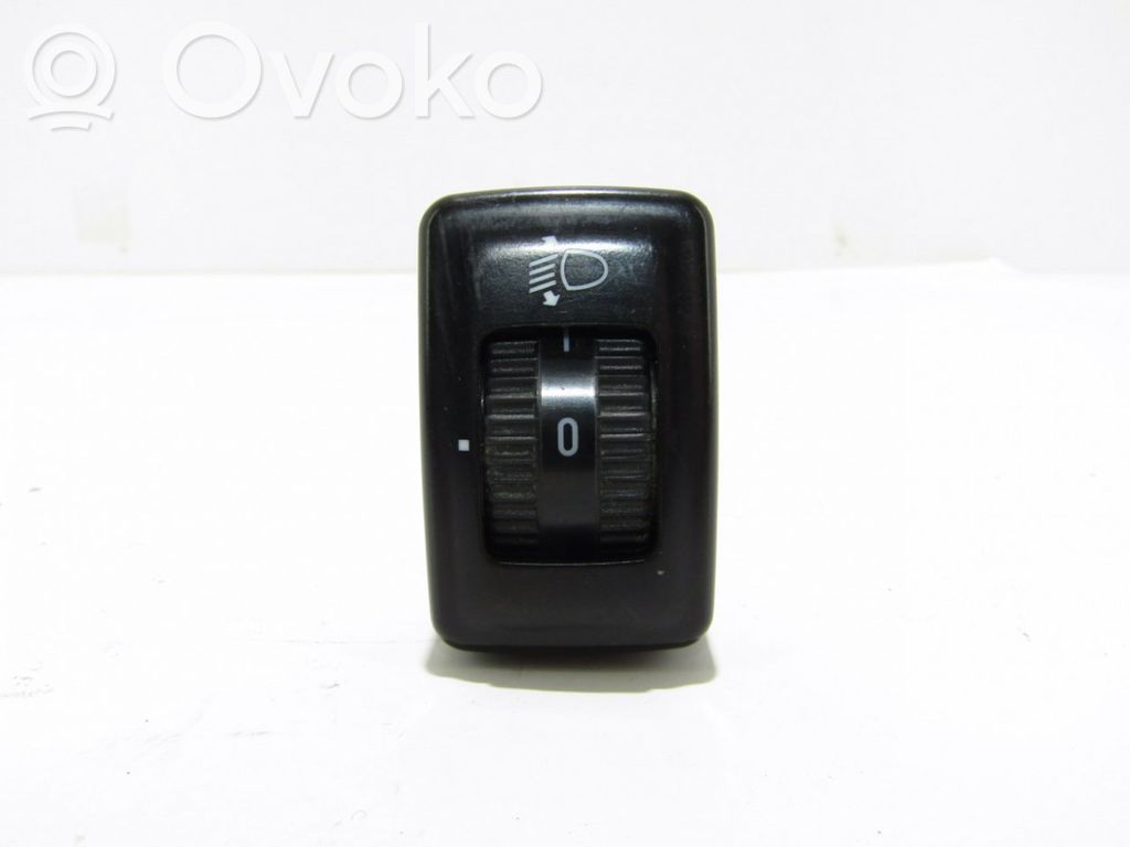 Headlight level height control switch   00644110,58B31G56B
