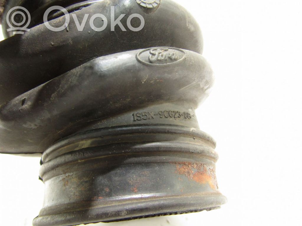 Välijäähdyttimen letku   1S5X9C623BB,155X9R504BB