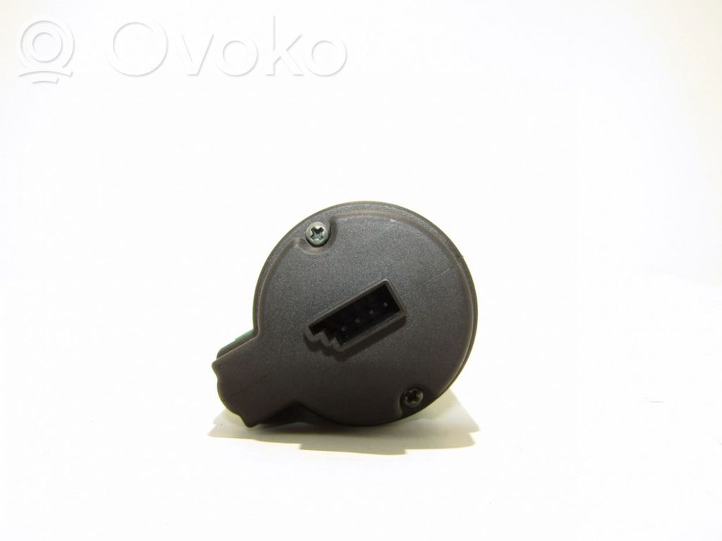 Light switch   6901342